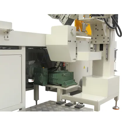 Singer 300U: Advanced Automatic Mattress Tape Edge Machine with Auto-Flipping Function