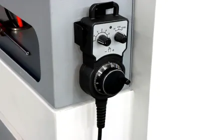 VMC 650 CNC Machining Center - Haas CNC Milling Machines for Sale