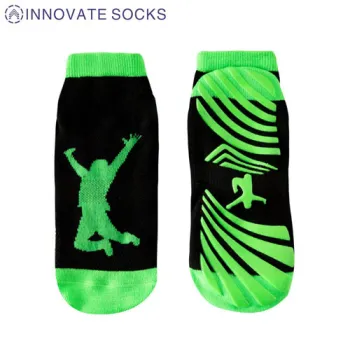 INNOVATE In Stock High Quality Generic Trampoline Grip Socks