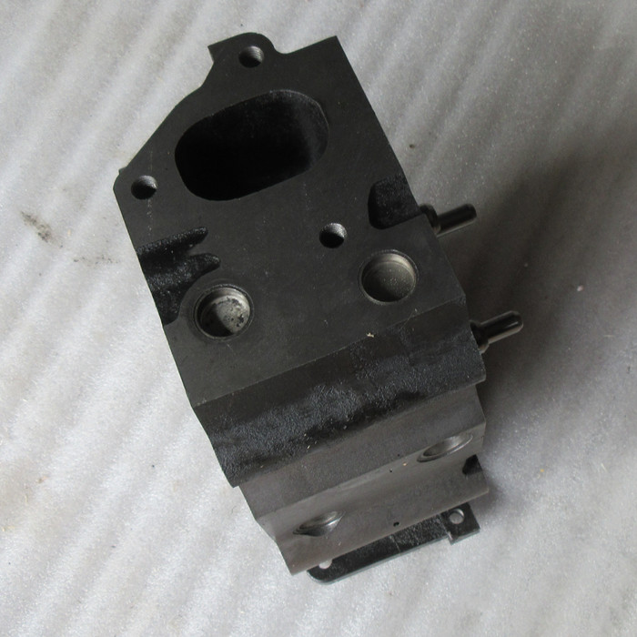 6151 12 1100 Cylinder Head Parts 2 Jpg