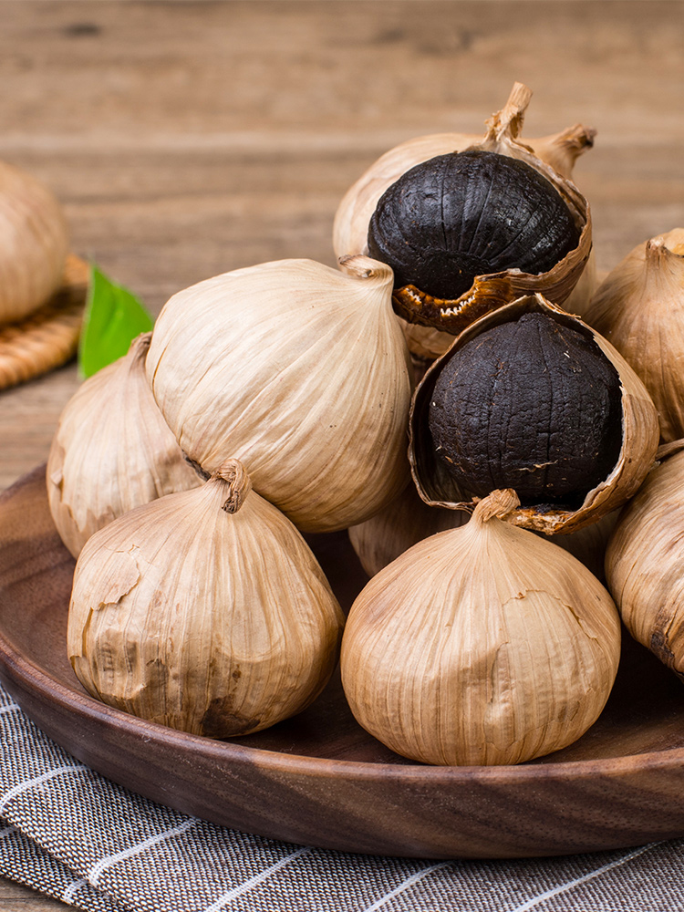 organic black garlic