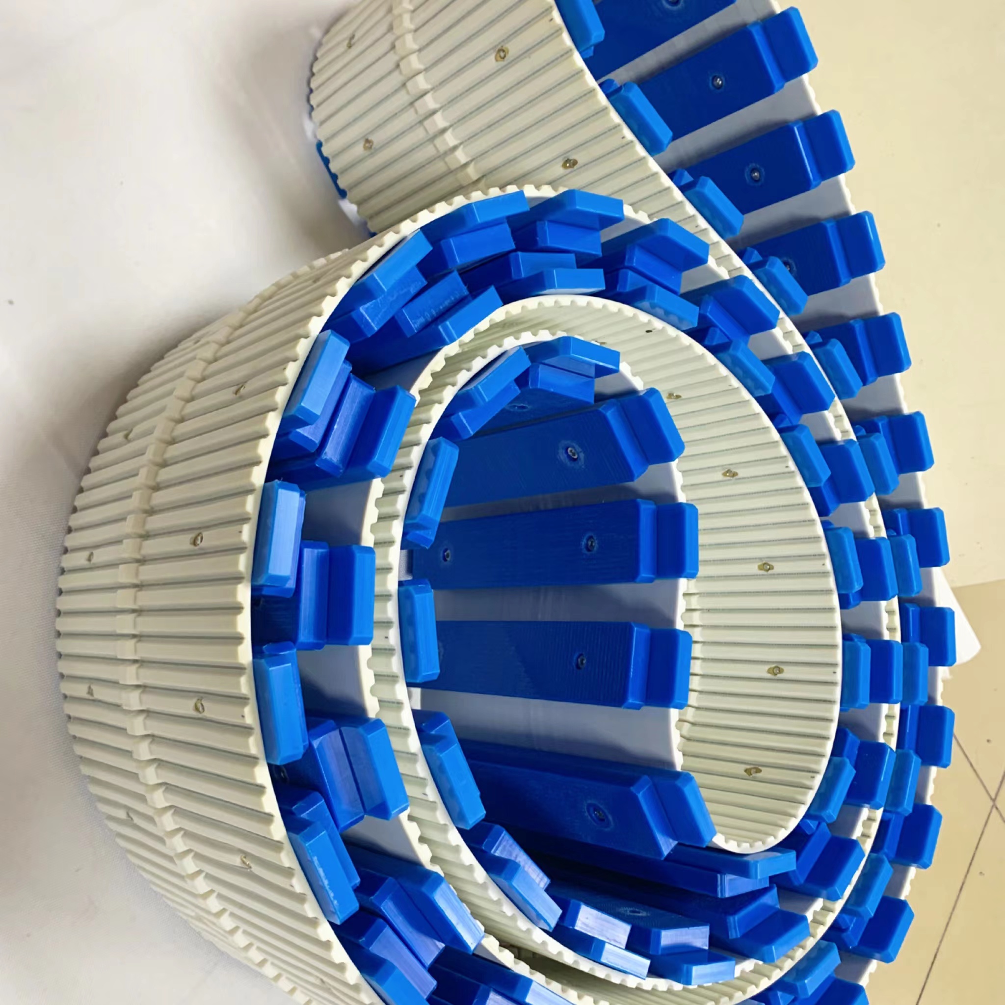 Customize Various Types Synchronous Belt Endless Pu Timing Belt with Cleats4