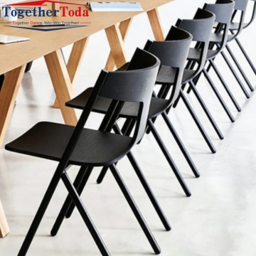 Minimalist เก้าอี้รับประทานอาหารวางซ้อนกันได้ Designer Creative ร้านอาหาร Negotiation เก้าอี้ประหยัดพื้นที่