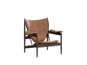 Stylish Mid-Century Leisure Chairs in Light and Dark Walnut