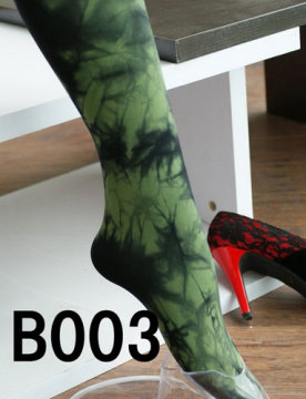 B003