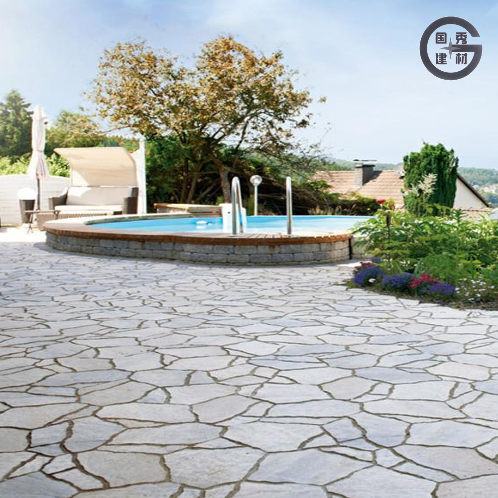 Design moderno de azulejos bege para espaços ao ar livre