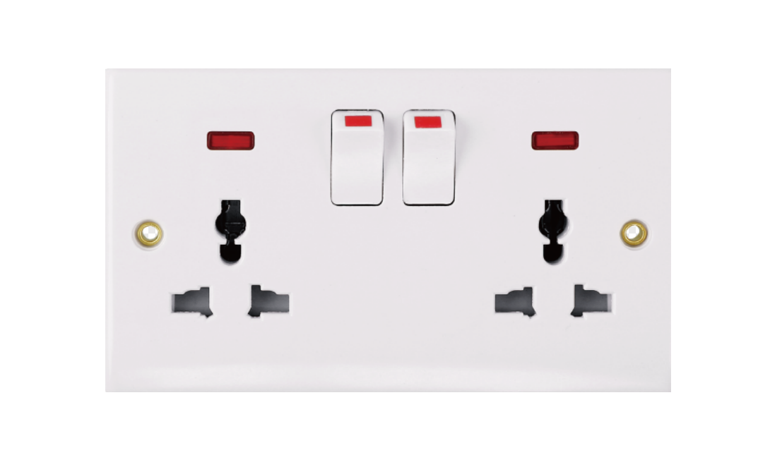 Z Series 2 Gang 13a Switched Multi Socket
