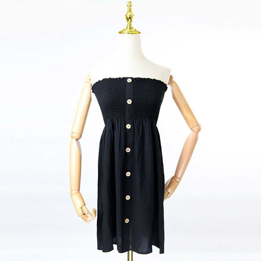 Black pleated dress without suspenders