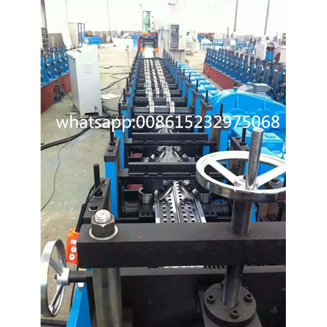 Plat Kaki Mesin Roll Forming Mesin Perancah Plat