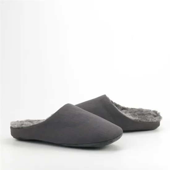 Women's Indoor Slippers In Winter