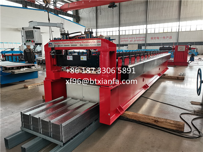 Metal Deck Machine Jpg