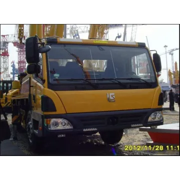 Liugong mobile crane truck cab for construction