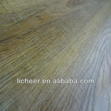 VINTAGE OAK LAMINATE FLOOR