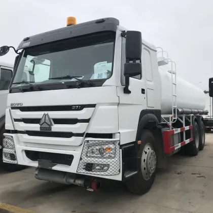 Used Howo Fuel Tanker Trucks and Oil Tanker Vehicles for Sale