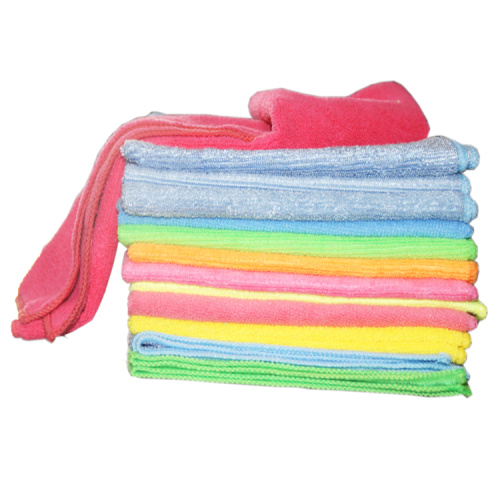 một phụ kiện microfibre khăn xe microfiber