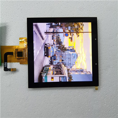 4.0 inç TFT LCD Ekran