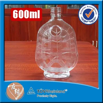 China vendor high flint glass wine bottle empty exclusive 600ml alcoholic glass bottle liqueur