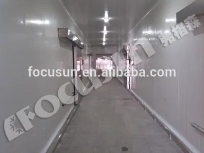 Cold storage for block ice, flake ice, tube ice