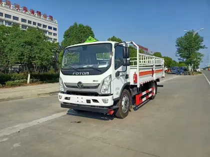 Liquefied petroleum gas cylinder transport vehicle