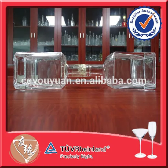 Square Shape 500ML Clear Glass Thick Base with Cork Caps Glass Bottle 500ML Olive Oil