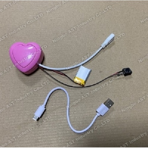 Heartbeat Simulating Mechanism for Dolls