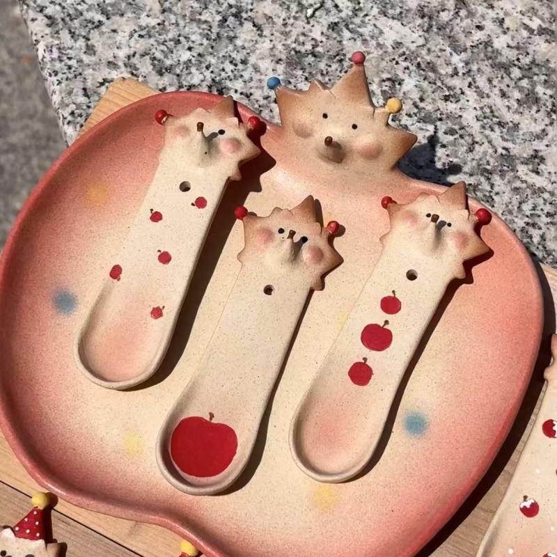 Creative Cute Hedgehog Spoon - Fun Kitchen Accessory