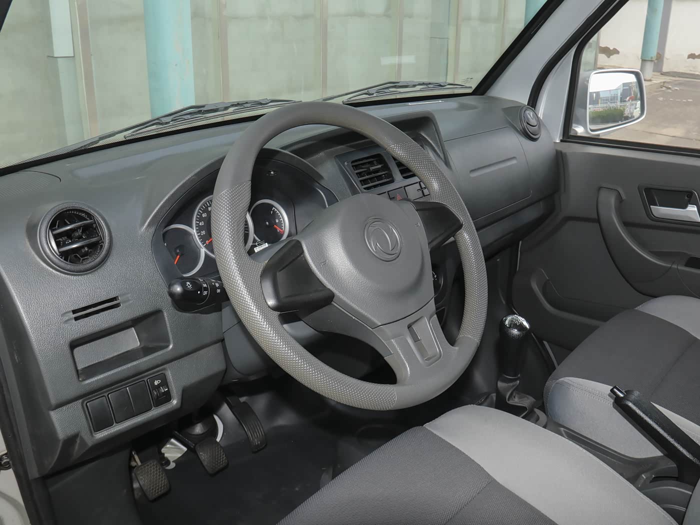 Dongfeng Sokon K05S 2022 1.3L Base Trim