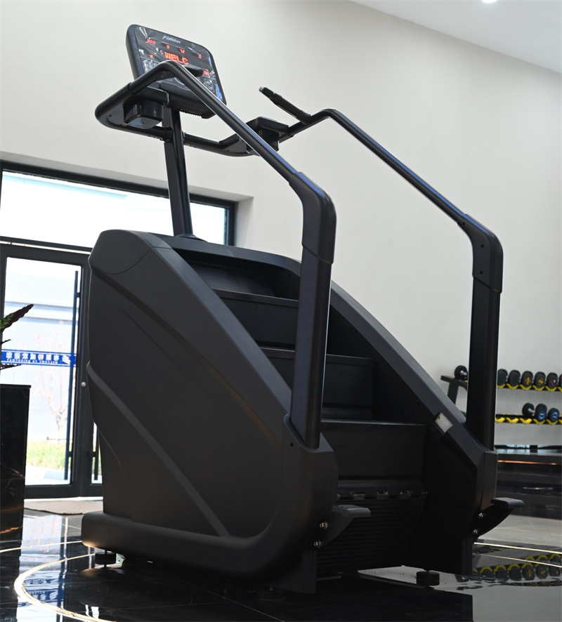 Stair Master machine (1)