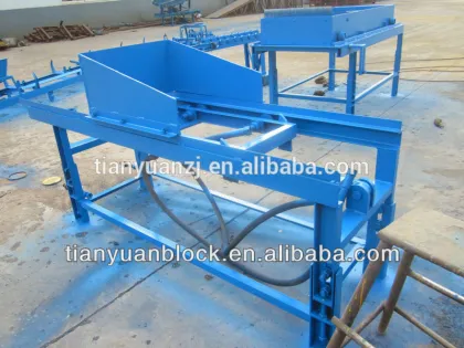 semi cement concrete bricks blocks pavers molding machine QT3-20