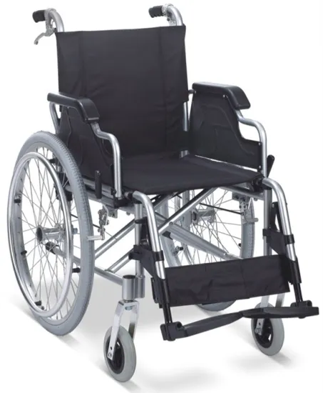 Good Foldable Convenient Manual Aluminum Wheelchair