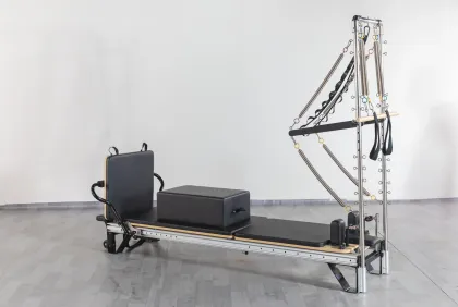 Durable Aluminum Pilates Reformer with Tower by Merrithew