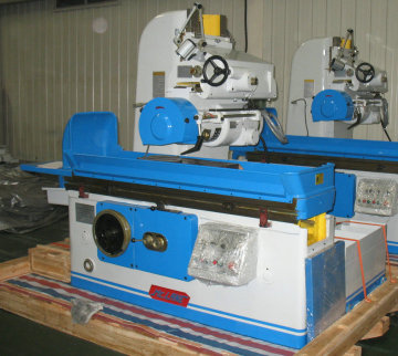 Wheel Head Moving Surface Grinding Machine (M7130AX3000)