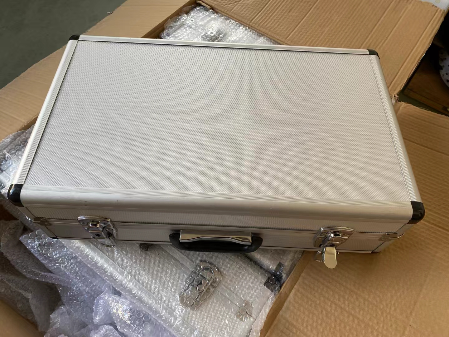 Taladro de diamantes seco de vacío M14 con longitud de trabajo de 30 mm