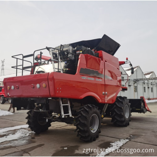Diesel Powered Grain Picker Corn Harvester for Sale