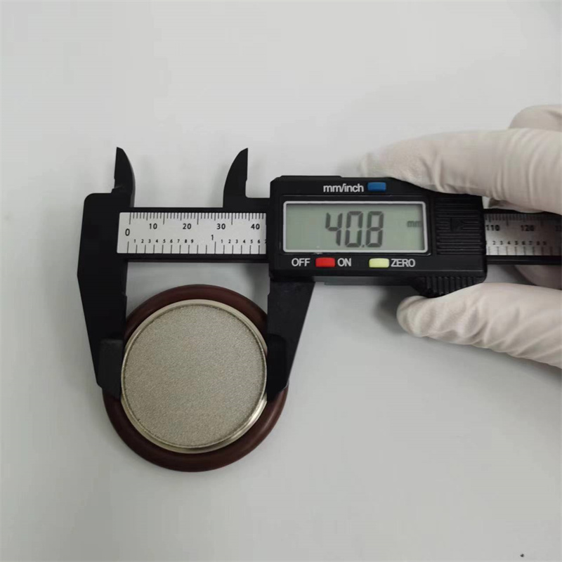 DN 40 lSO-KF Centering Ring with Sintered Metal Fine Filter (3)