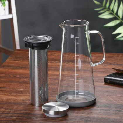 Large Capacity Cold Brew Coffee & Iced Tea Maker with Glass Carafe