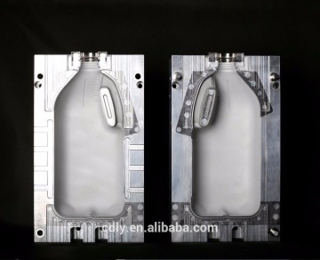 Multi-Cavities Extrusion Mould / Mold