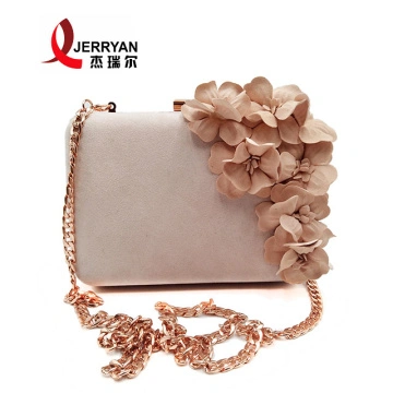 stylish clutches online