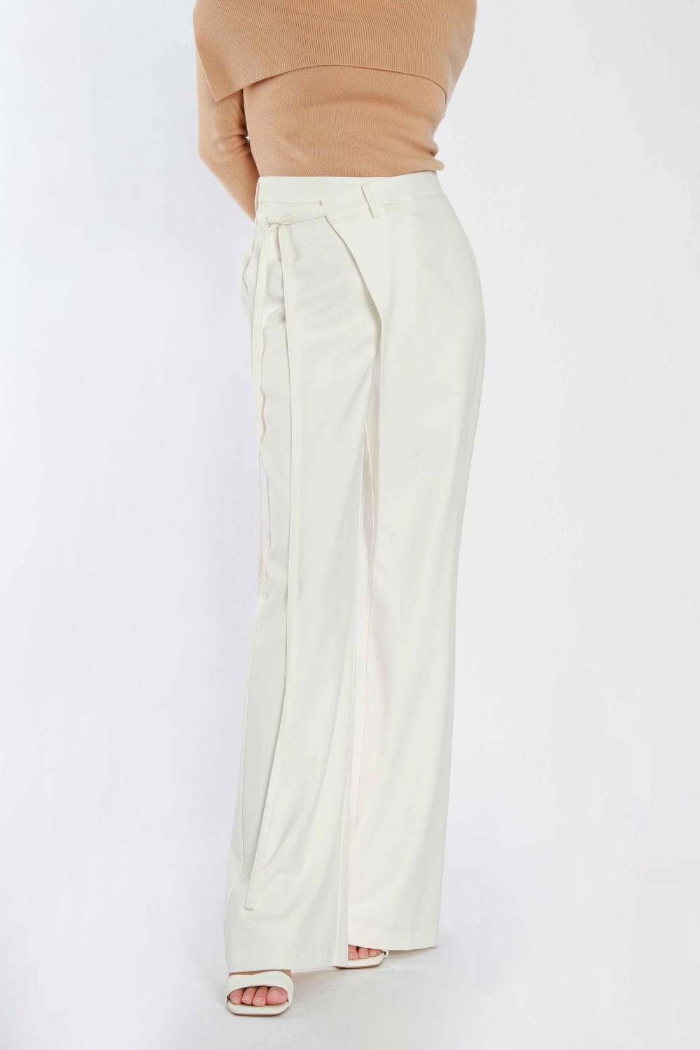 Stylish white Lace-up Pants