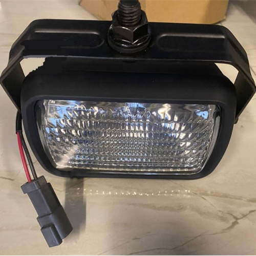 21T-06-32820 Working Lamp Assy For Engine No.SAA6D114E-3A-WT