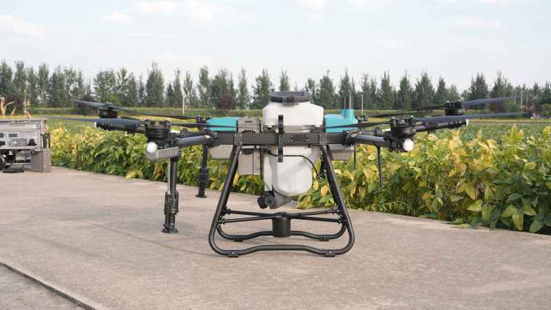 64 liters big sprayer agricultural drones