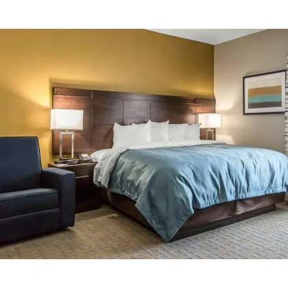 Home-Like Bedroom Sets for Mainstay Suites Extended Stay Hotel Furniture