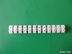 Plastic/Nylon Terminal Block/Strip Connector with CE