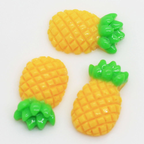 Popolare Mini Frutti Cabochon in resina a forma di ananas Perline carine per artigianato fatto a mano Decor Charms Ornamenti per telefono frigorifero