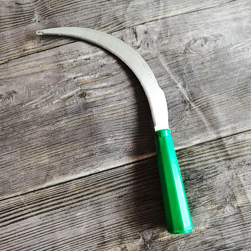 Manual weeding tool weeding hand sickle professional sickle for oil palm harvesting