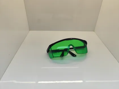 Green laser protective glasses