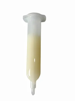 Polyurethane reactive hot melt adhesive
