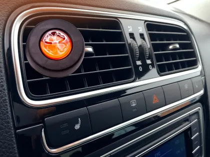 Car Aromatherapy Essential Oil Diffuser with Vent Clip