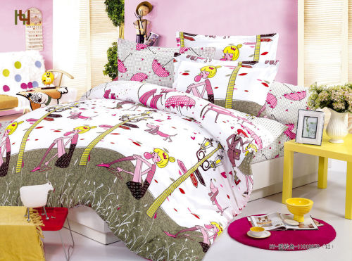 Oem Customized Pink Cartoon Printed 100 % Cotton Childrens Bedding For Girls