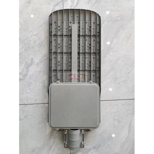 High-Efficiency Powered LED Street Lights for Urban Areas